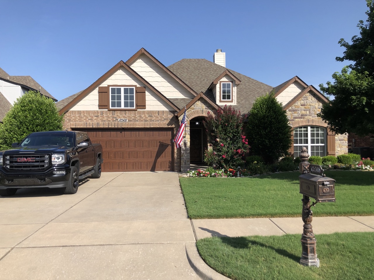 Exterior House painted by Zest Painting in Bixby